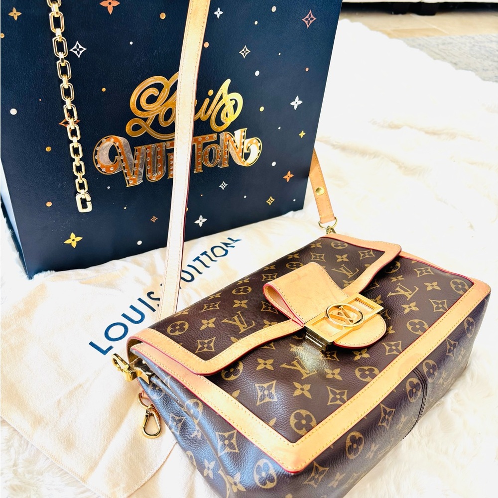 Louis Vuitton Monogram Dauphine soft Canvas Shoulder Bag Gold Hardware .